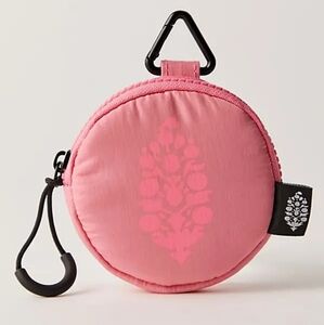 FP Movement Essentials Only Pouch/Hibiscus